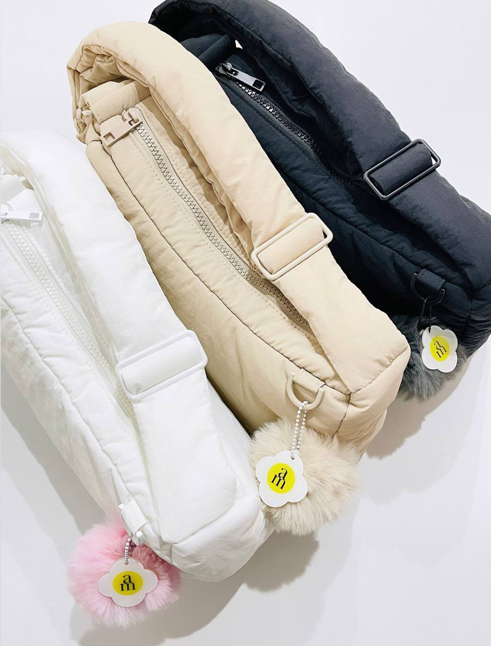 Medium Cozy Puffy Bag